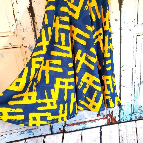 LuLaRoe Yellow & Blue Nicole Style Dress Size XXS Half Sleeve A-Line Skirt NWT - Picture 6 of 9